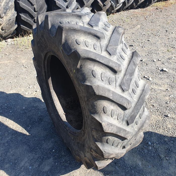 Cauciucuri 380/85R24 (14.9R24) Bkt Anvelope Fendt New Holland