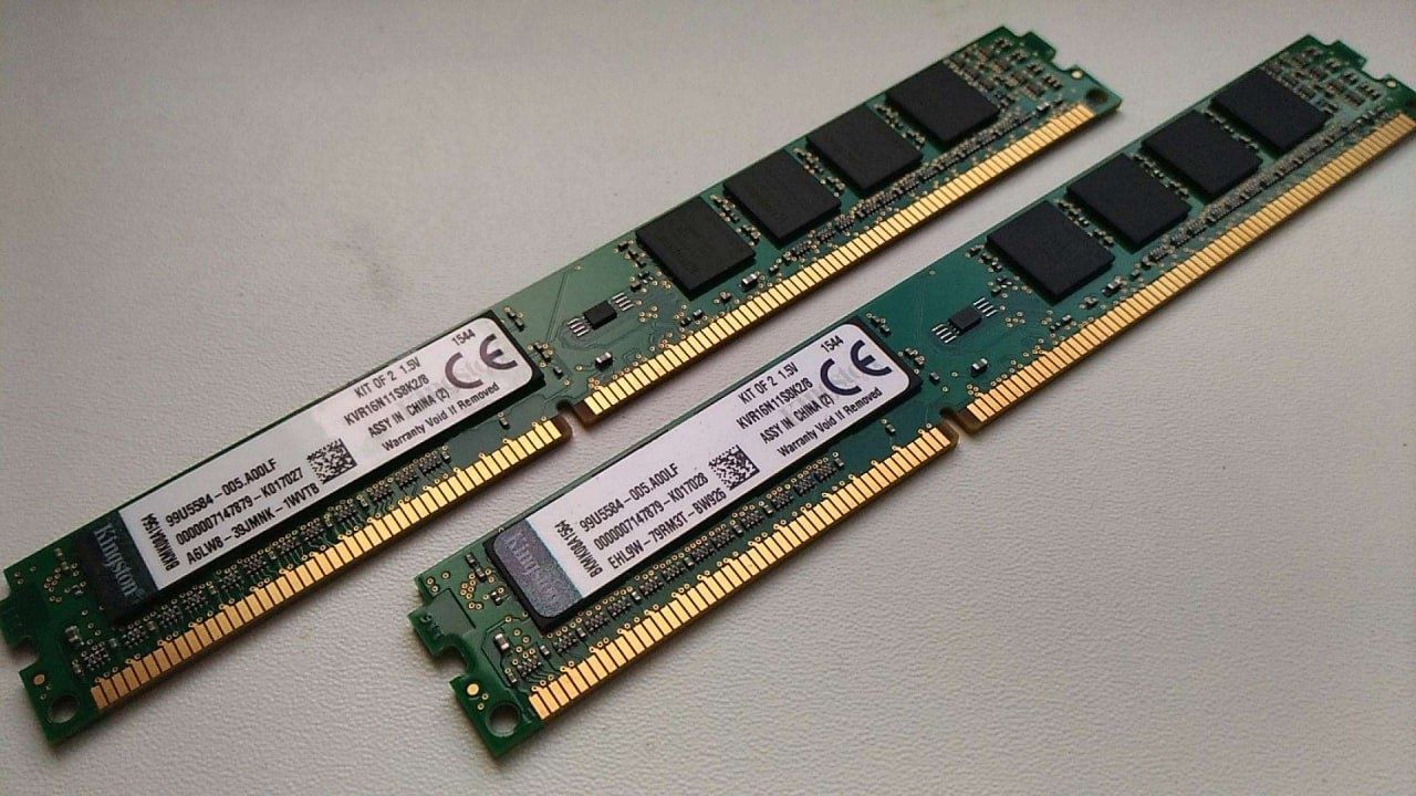 2 шт. Kingston DDR3 8Gb 1600MHz + Бесплатная доставка