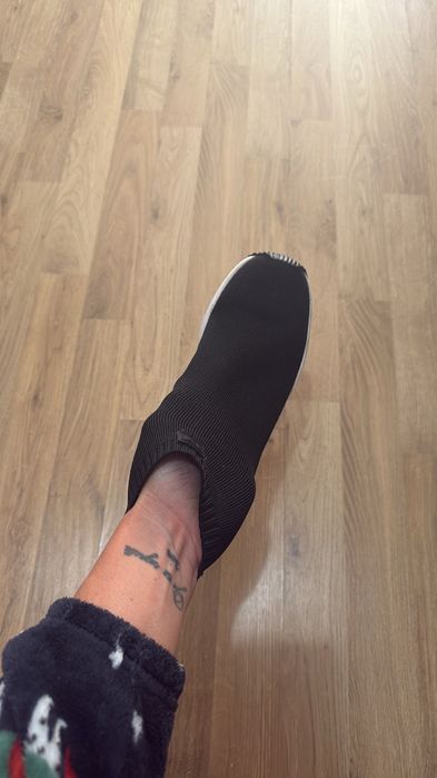vând ghete stil șosetă negru michael kors