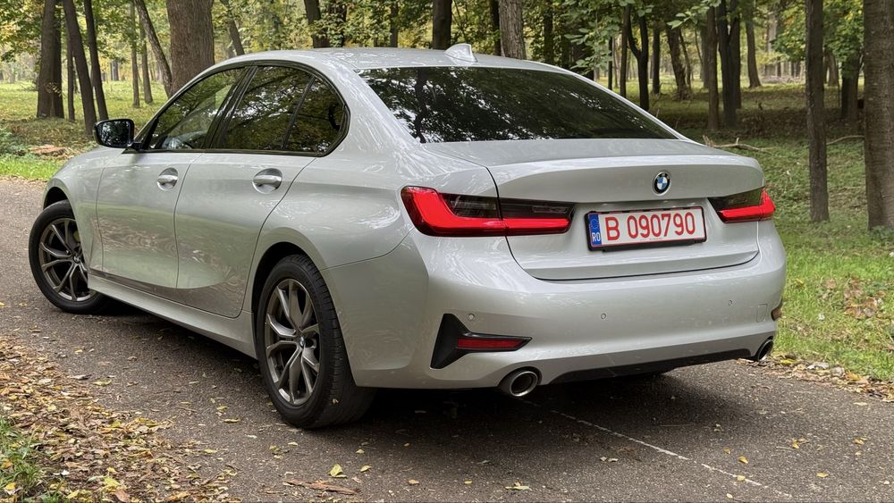 Bmw 320i 2.0 benzina 184 cp SportLine Automat