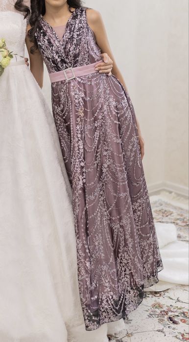 Вечернее платье