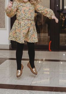 Рокля пролетно-есенна за момиче