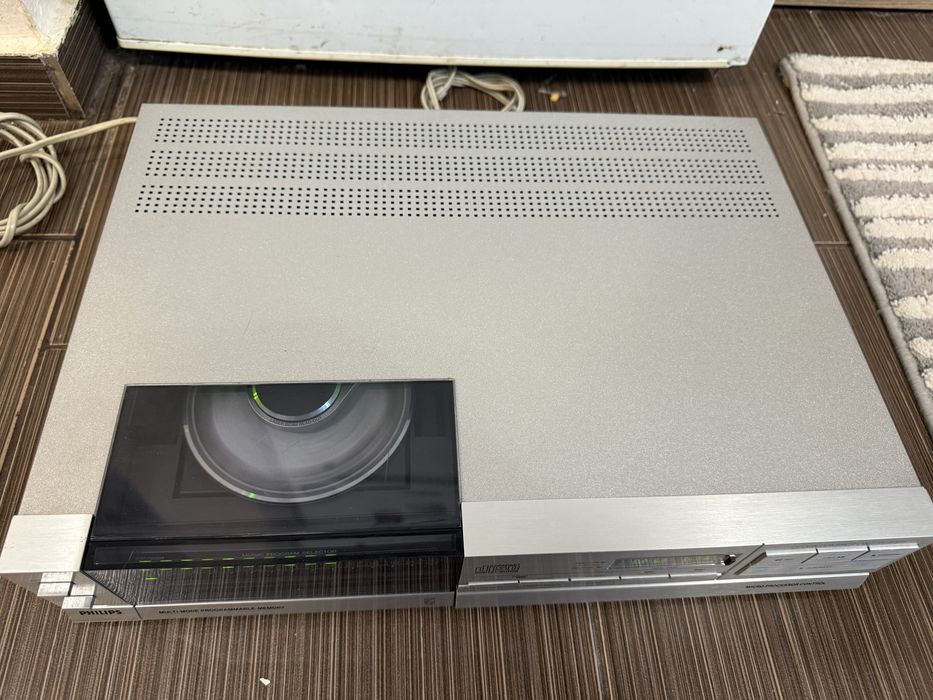 Philips CD-303 Качествен CD Player