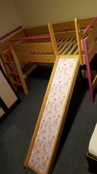 Детско легло с пързалка