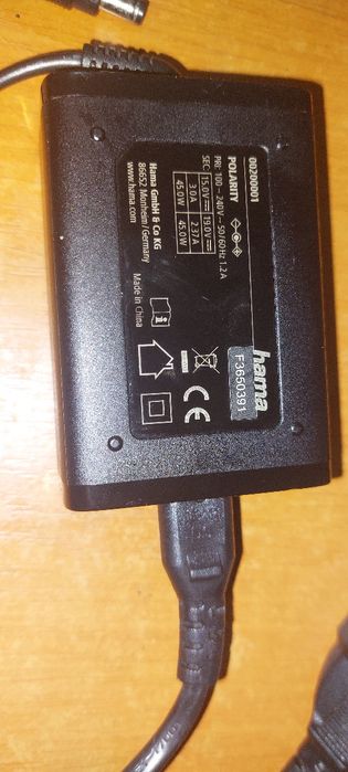 Adaptor Hama 19-15 V