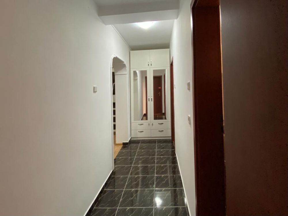 Apartament 2 camere/ 81 mp SC/ balcon/boxa, mobilat si utilat