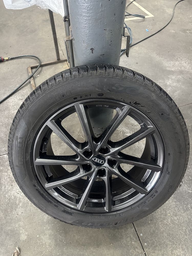 Vand jante aliaj originale audi pe 19+anvelope Pirelli Scorpion Winter