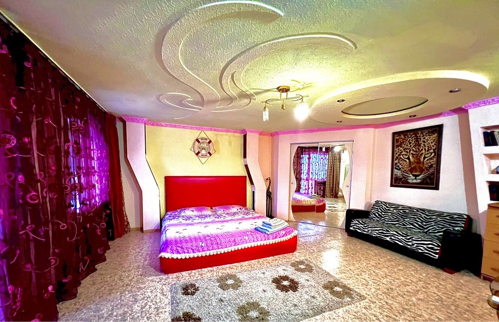 Центр , Цум, Абзал час 1500