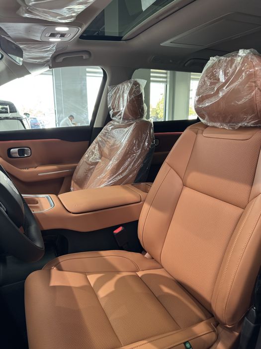 Leapmotor C16 280  restyling hybrid