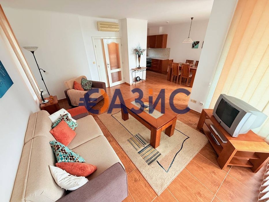 Апартамент на две нива с две спални в Комплекс " Бей Вью Виллас" -