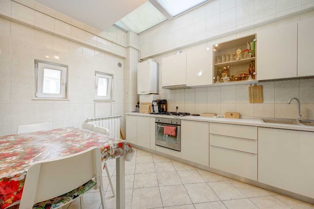 PROPRIETAR, vand apartament 4 camere, Calea Floreasca