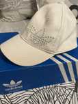 Шапка Adidas, Плажни  шапки , ушанки ,зимни  шапки идиотки