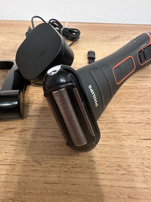 Philips Trimmer TT2040 Full Body Body Groom Цяло тяло тример