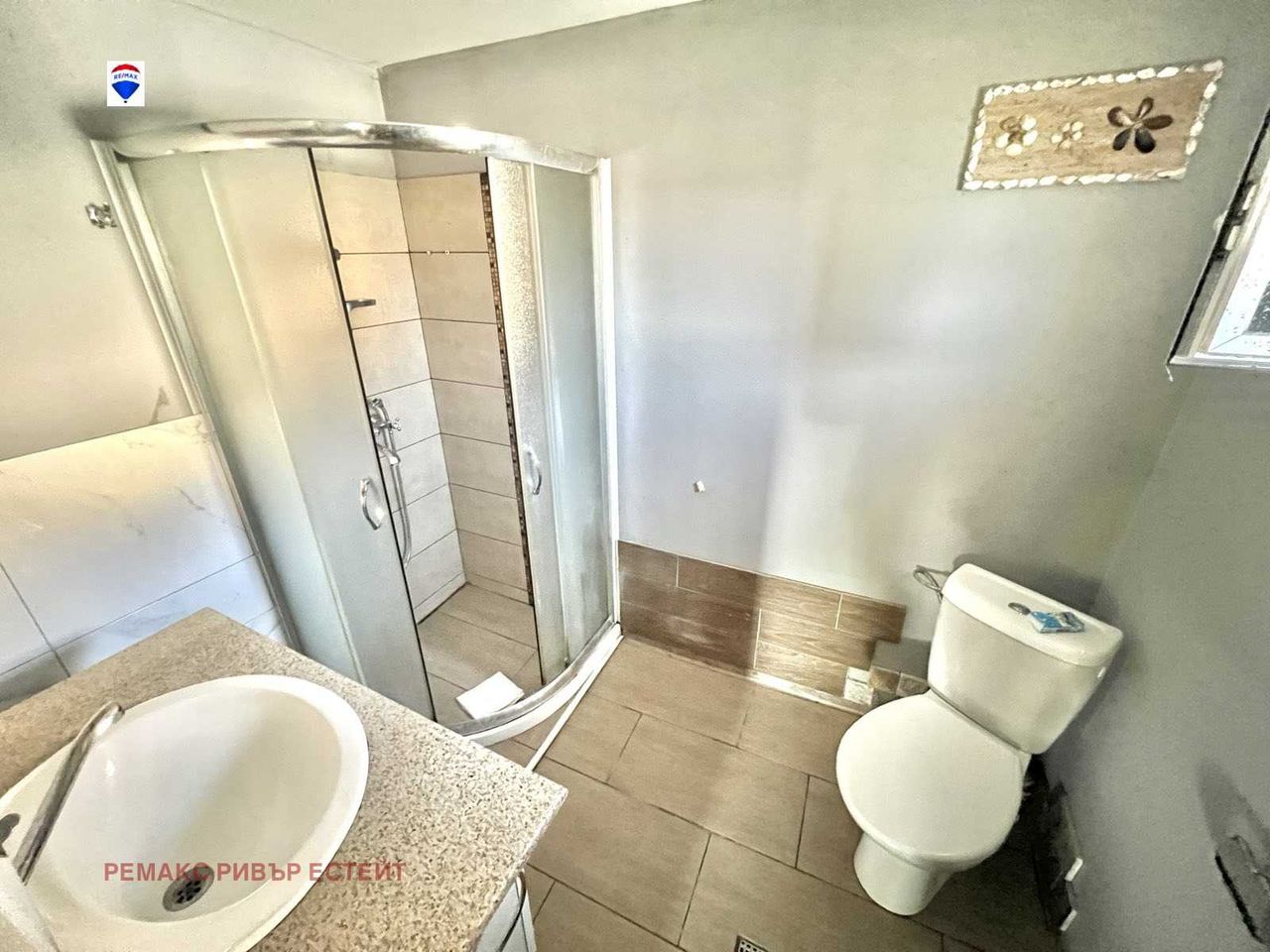 Продава се Къща в с. Басарбово, Област Русе - 80 кв.м за 1124 €/кв.м - Снимка #12