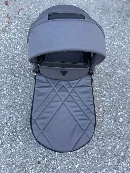 Бебешка количка за близнаци Junama