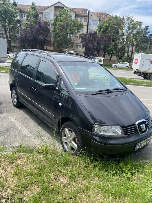 Vand sau schimb Seat alhambra an 2007 2.0 diesel