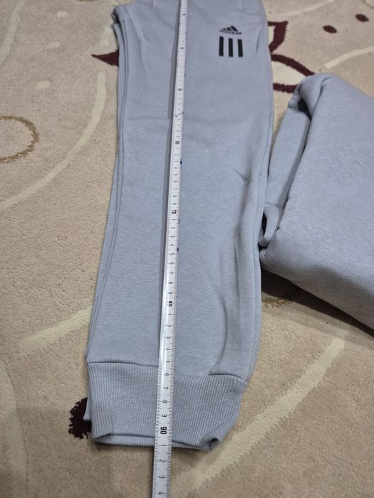 Уникекс 15,16 год или  С,М  размер 100лв