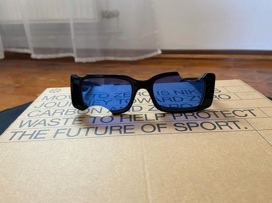 ochelari off white