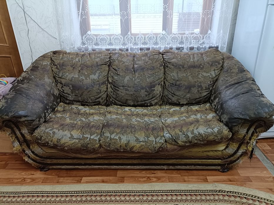 Продам мебель диван 2 кресла