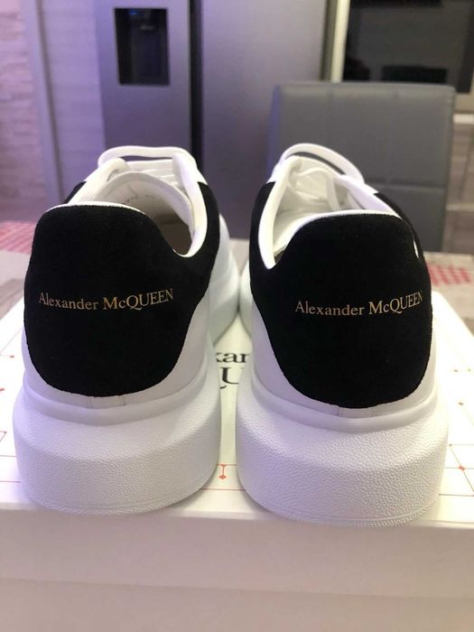 Alexander McQueen велур 38