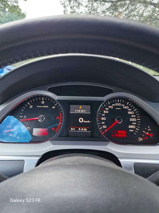 Vând Audi A6 C6 3.0TDi