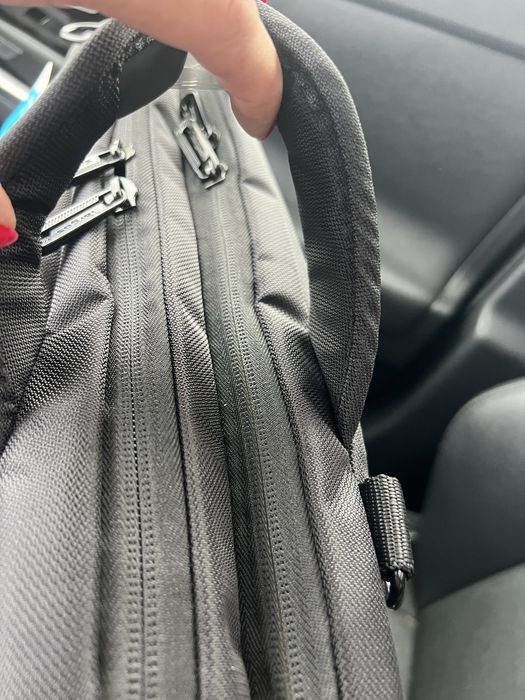 Targus CITYGEAR Маркова чанта за лаптоп  и документи logitech