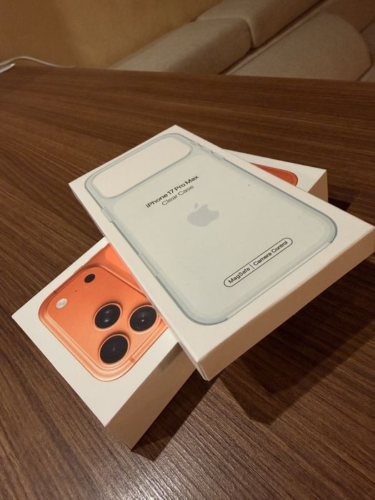 iPhone 17 Pro Max 512GB/Cosmic Orange/USA/Само E-Sim/Гаранция