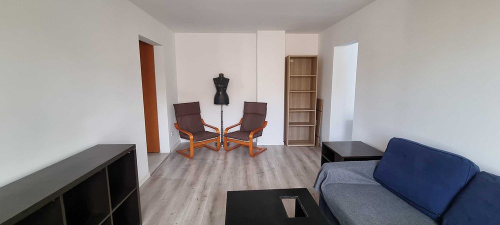Apartament de inchiriat 3 camere Piața Miniș