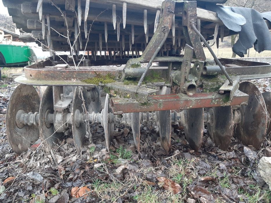 Disc purtat în tiranti