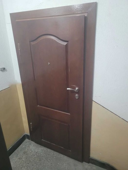 Продава се Тристаен апартамент в Стара Загора, Център - 76 кв.м за 819 €/кв.м - Снимка #10