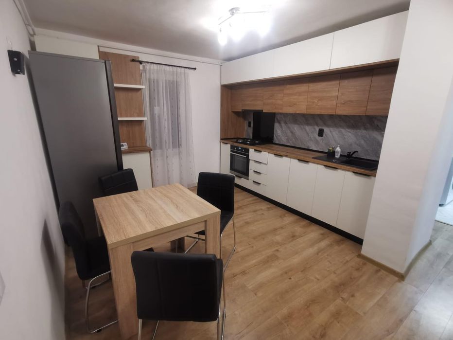 vand apartament 2 camere