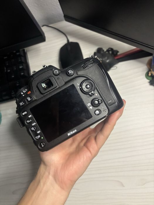 Nikon D7200 DSLR