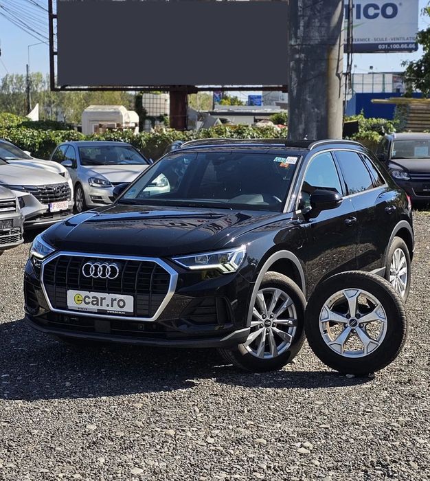 Audi Q3 245cp/ Plug-in/ Interior S-Line/ 2 seturi roti/ Tva deductibil