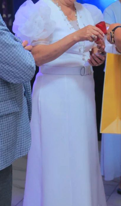 Продаю стильное женское платье