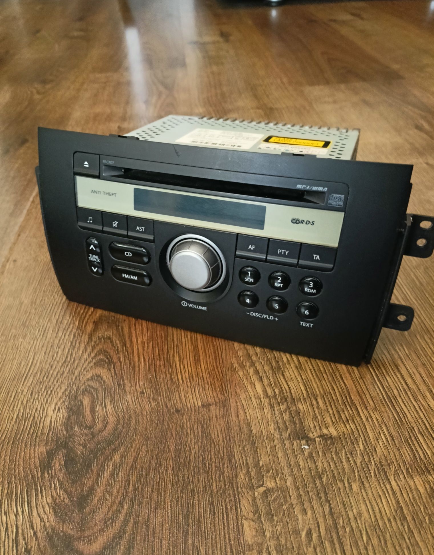 Радио CD плейър Suzuki SX4/ FIAT SEDICI