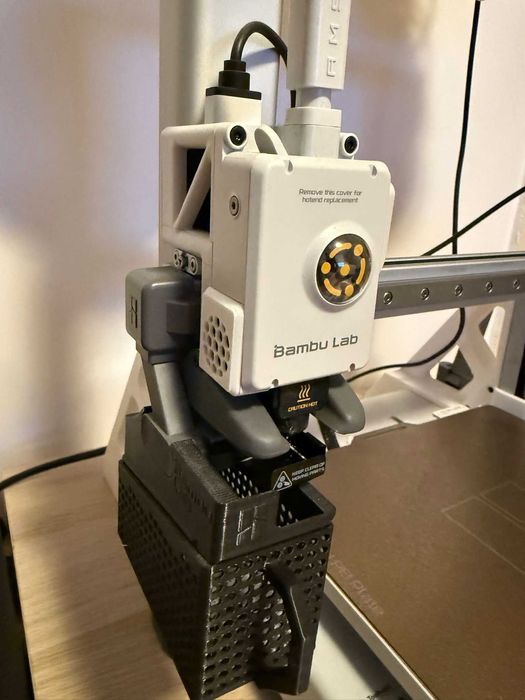 Bambu Lab A1 3D Printer + AMS