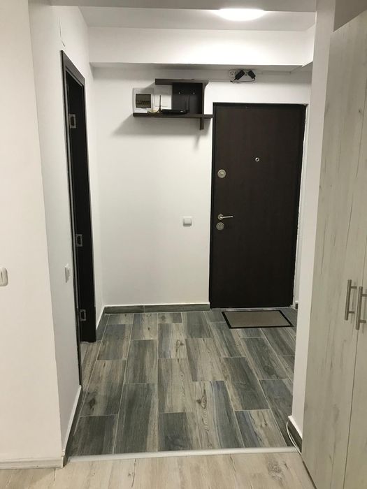 Garsonieră modernă de închiriat - 35 mp - zona Coresi
