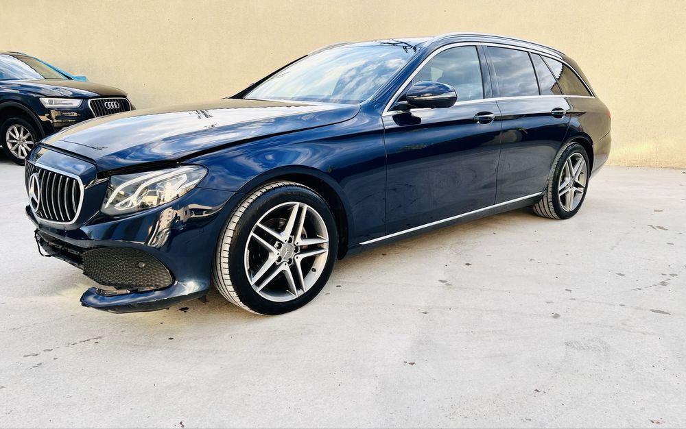 Mercedes Benz E220 avariat