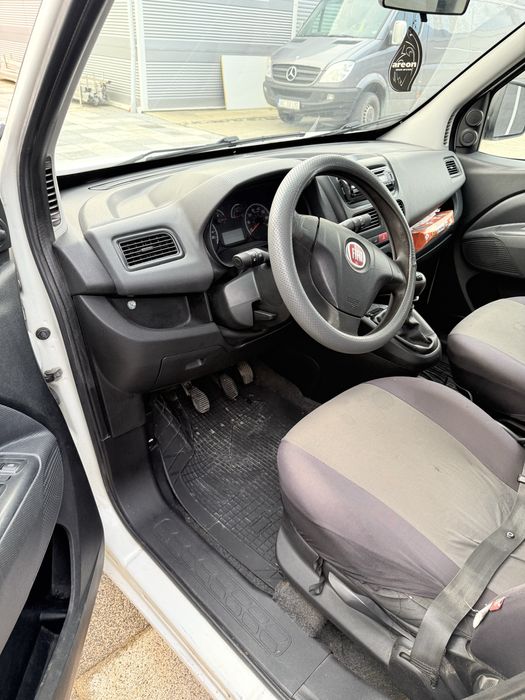 Se vinde Fiat Doblo 2010
