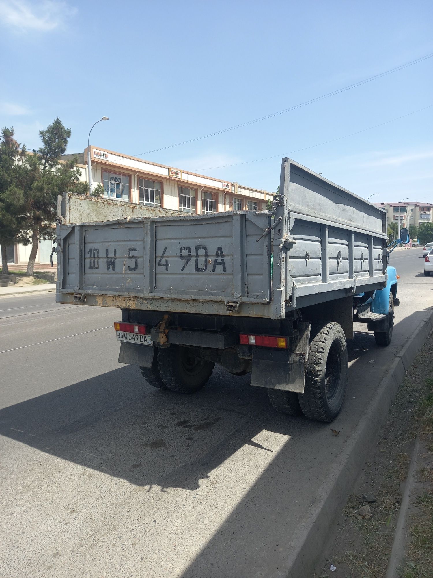 Samasval gaz 53 sotiladi