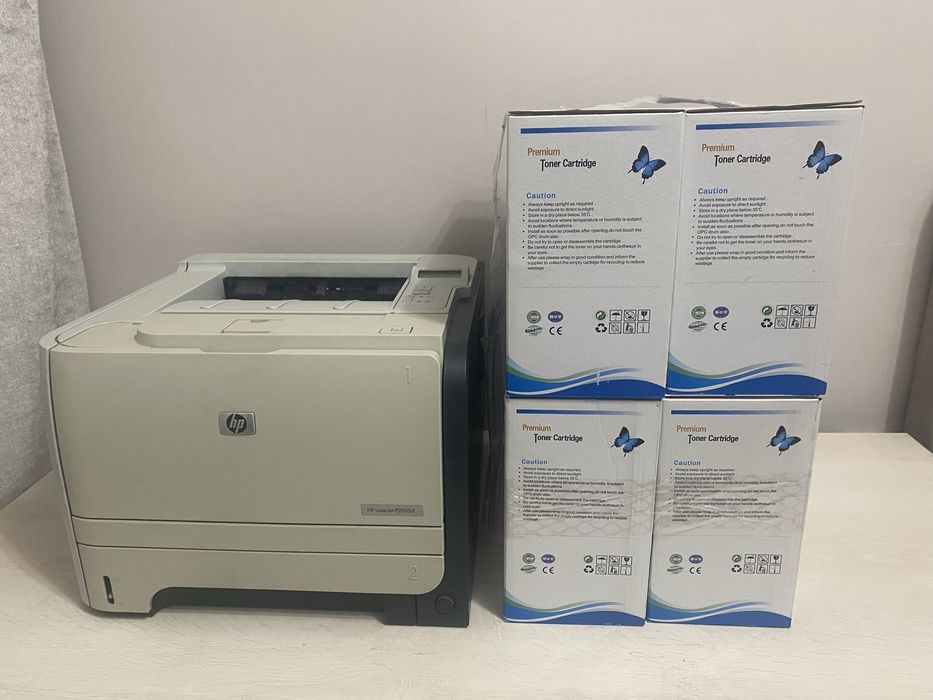 HP LaserJet P2055d + 4 шт картриджей CE505X