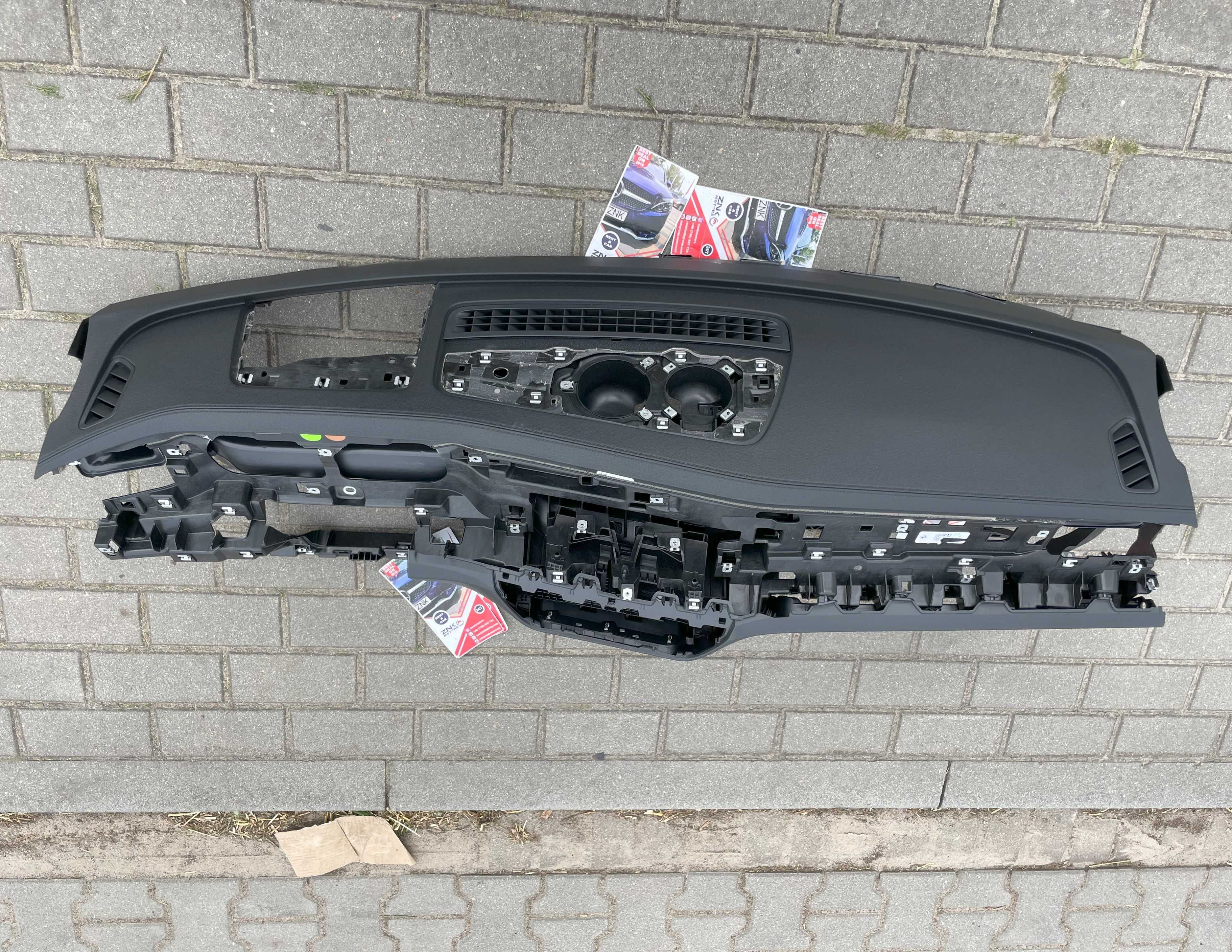 VW Passat B9 3J - plansa de bord cusatura HUD - kit airbag / centuri
