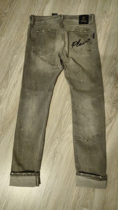 Blugi Philipp Plein, Ilegal Fight Club, straight cut, marimea 31
Sunt