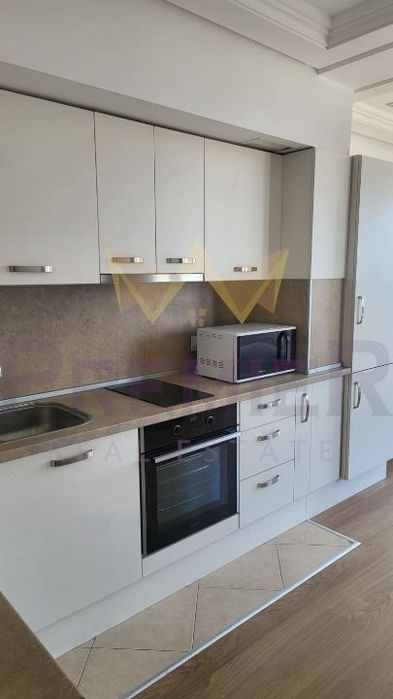 Дава се под наем Тристаен апартамент в Варна, Чаталджа - 160 кв.м за 1200 € - Снимка #3