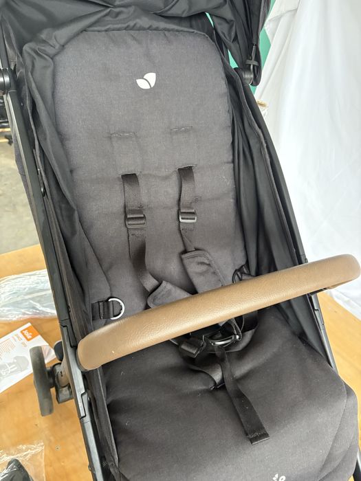 Carucior Joie Pact Pro , ultrausor, compact, de la 0-22 kg