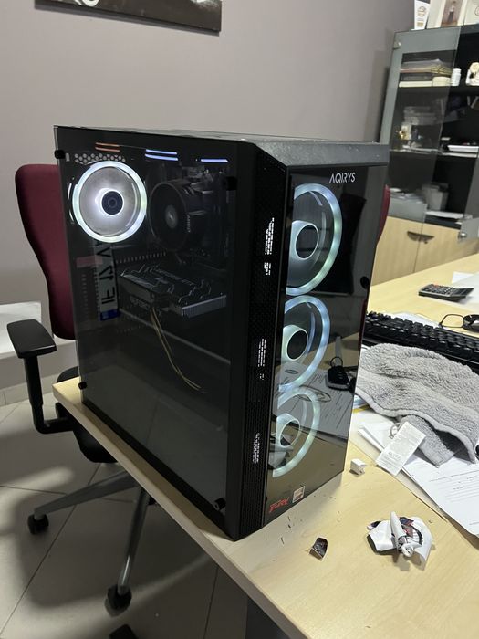 Vând PC Gaming - Nvidia GeForce RTX 3050 8GB GDDR6, 16GB RAM Stare Pf.