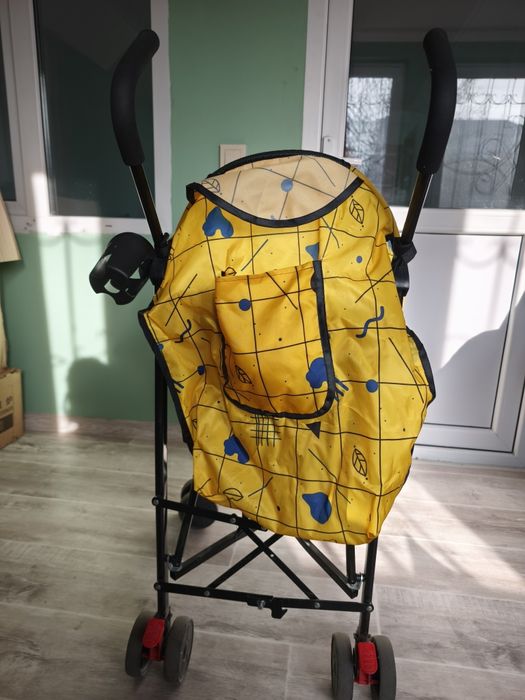 Прогулочная коляска трость