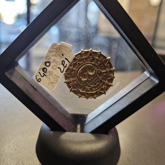 Amanet F28:Pandantiv Aur 14K - 370 Lei/Gr [p]