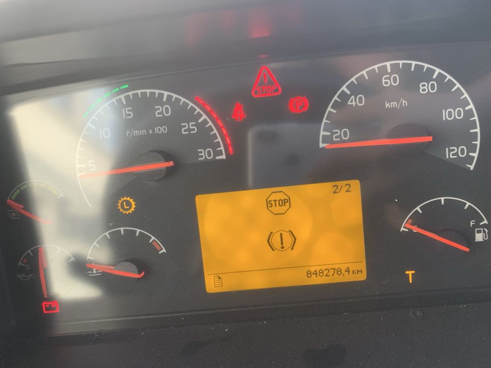 Volvo sotiladi evro 5 2007 yil