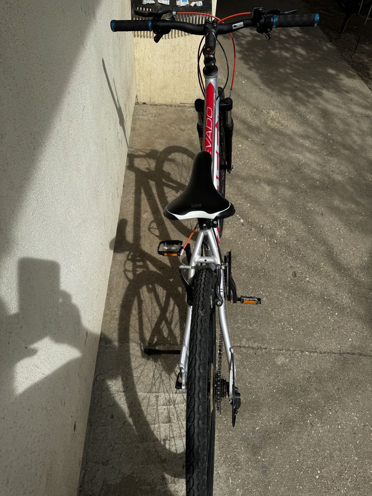 Bicicleta Kross Evado 1.0, roti 28 Aluminiu
